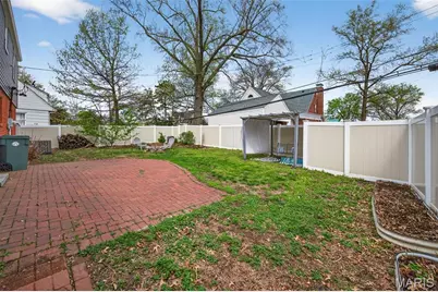 1001 Barberry Lane, Kirkwood, MO 63122 - Photo 55