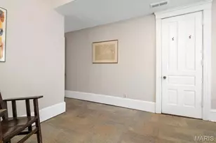 4388 McPherson Ave, Saint Louis, MO 63108 - Photo 9