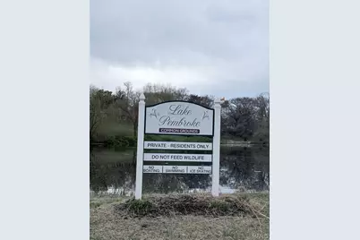 6 Lake Pembroke Drive, Ferguson, MO 63135 - Photo 5