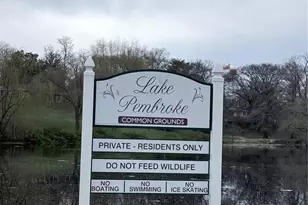 6 Lake Pembroke Dr, Ferguson, MO 63135 - Photo 5