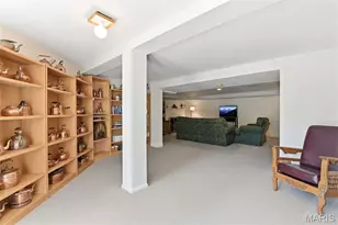 6 Lake Pembroke Dr, Ferguson, MO 63135 - Photo 37