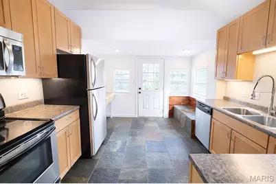 7615 Folk Avenue, Maplewood, MO 63143 - Photo 5