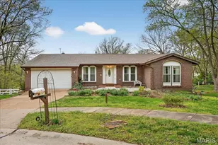 2 Silveroak Ct, Manchester, MO 63021 - Photo 1