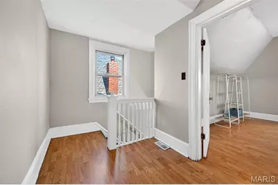 2048 Russell Boulevard, Saint Louis, MO 63104 - Photo 31