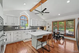 999 Timber Glen Ln, Ballwin, MO 63021 - Photo 15