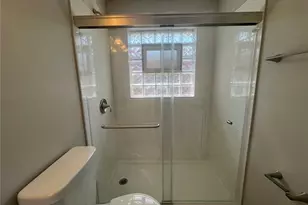 1135 Wilshire Ave, University City, MO 63130 - Photo 9