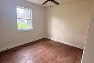 103 S 13th St, Bowling Green, MO 63334 - Photo 3