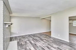 475 Countryside Dr, Florissant, MO 63033 - Photo 5