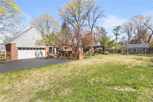 9244 Old Bonhomme Rd, Olivette, MO 63132 - Photo 33