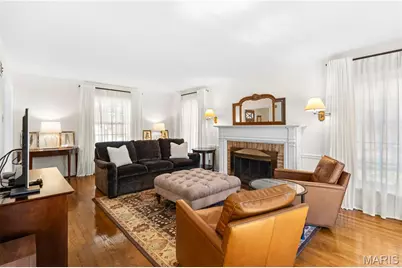 9244 Old Bonhomme Road, Olivette, MO 63132 - Photo 7