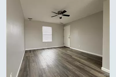 777 Highland Hill Drive #D, Saint Peters, MO 63376 - Photo 5