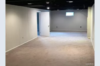 724 Clarence Drive, Saint Charles, MO 63301 - Photo 15