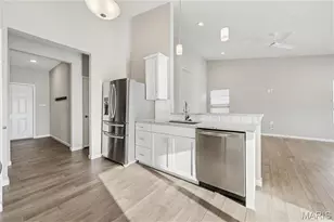 336 Myna Dr, Lake Saint Louis, MO 63367 - Photo 5