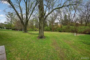 2701 Westminister Dr, Saint Charles, MO 63301 - Photo 33