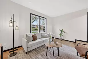 2701 Westminister Dr, Saint Charles, MO 63301 - Photo 9