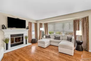 679 Bluffs View Ct, Eureka, MO 63025 - Photo 17