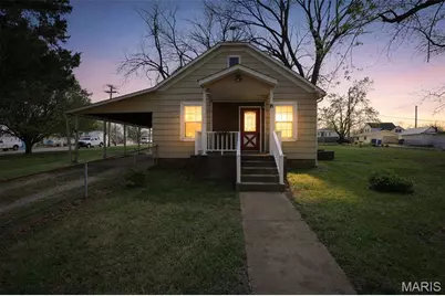 710 N Lincoln Street, Desloge, MO 63601 - Photo 1