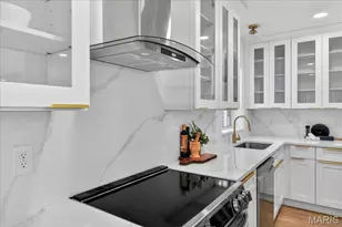 6409 Sutherland Ave, Saint Louis, MO 63109 - Photo 19