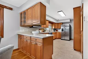 11 Elmwood Pl, Saint Charles, MO 63301 - Photo 9