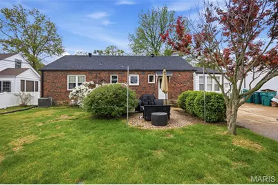 227 W Old Watson, Saint Louis, MO 63119 - Photo 9