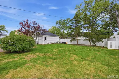 227 W Old Watson, Saint Louis, MO 63119 - Photo 7
