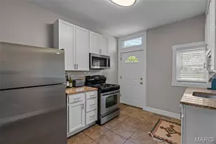 4147 Beethoven Ave, Saint Louis, MO 63116 - Photo 17