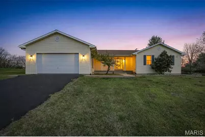 13113 Lakewood Drive, Saint Genevieve, MO 63670 - Photo 1