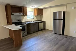 326 Perkins Rd, Saint Clair, MO 63077 - Photo 3