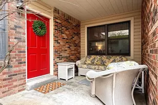 13734 La Conte Ct, Saint Louis, MO 63128 - Photo 5