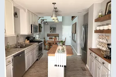 13734 La Conte Court, Saint Louis, MO 63128 - Photo 15