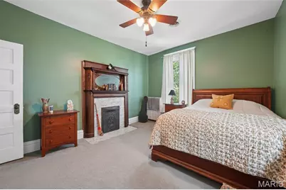 33 S Laclede Station Road, Webster Groves, MO 63119 - Photo 27