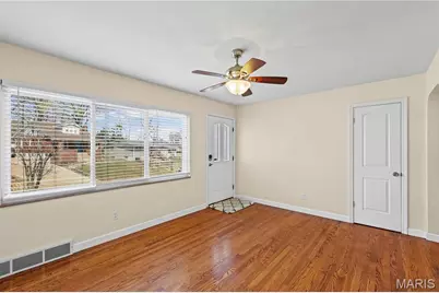 2336 Esther Avenue, Saint Louis, MO 63139 - Photo 15