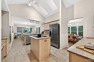 5127 Quail Creek Estates Ct, Saint Louis, MO 63128 - Photo 21