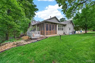 5127 Quail Creek Estates Ct, Saint Louis, MO 63128 - Photo 5