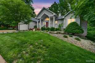 5127 Quail Creek Estates Ct, Saint Louis, MO 63128 - Photo 3
