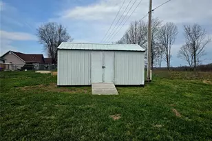 909 Daytona Dr, Lebanon, MO 65536 - Photo 9