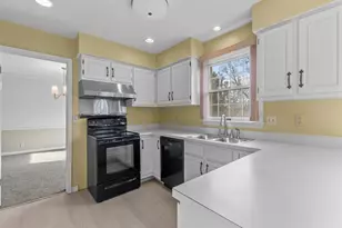 207 Ambridge Ct, Chesterfield, MO 63017 - Photo 9