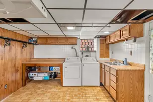 9028 Philo Ave, Saint Louis, MO 63123 - Photo 31