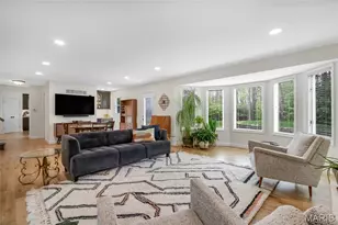 4900 Karington Pl Ct, Oakville, MO 63129 - Photo 5