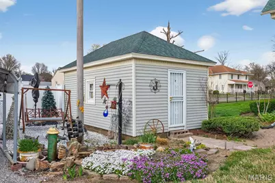 303 Dorothy Street, Sikeston, MO 63801 - Photo 53