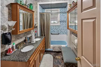 303 Dorothy Street, Sikeston, MO 63801 - Photo 21