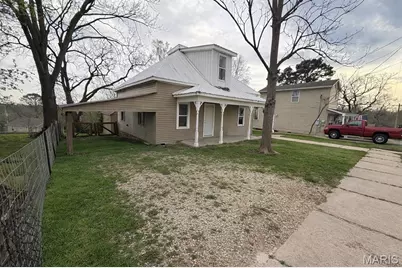 341 Spruce Street, Bourbon, MO 65441 - Photo 5