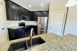 1136 Welsh Dr, Lake Saint Louis, MO 63367 - Photo 5