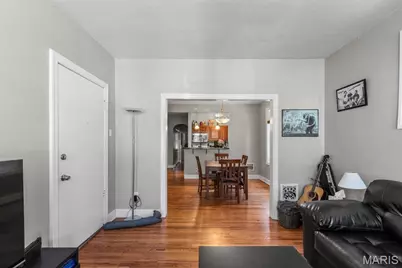 4242 Botanical Avenue, Saint Louis, MO 63110 - Photo 9