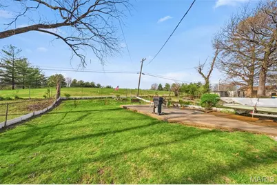10512 Saint Francis Lane, Saint Ann, MO 63074 - Photo 27