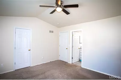1212 Parmer Drive, Florissant, MO 63031 - Photo 17