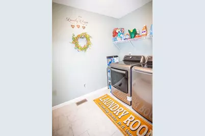 1212 Parmer Drive, Florissant, MO 63031 - Photo 15