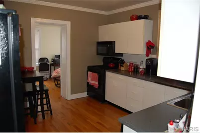 7359 Amherst Avenue, University City, MO 63130 - Photo 9