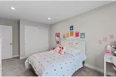 8933 Eager Road, Saint Louis, MO 63144 - Photo 23