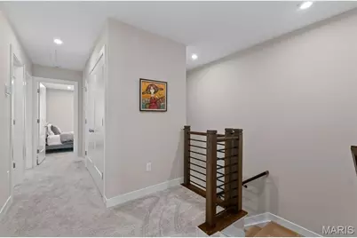 8933 Eager Road, Saint Louis, MO 63144 - Photo 13